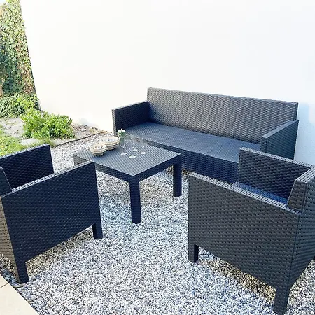 Prázdninový dům Chez Pablo, Maison Avec Jardin Et Parking Prive Remeš