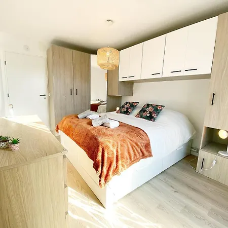 Konukevi Chez Pablo, Maison Avec Jardin Et Parking Prive 3*