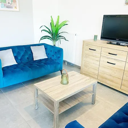 Konukevi Chez Pablo, Maison Avec Jardin Et Parking Prive Reims