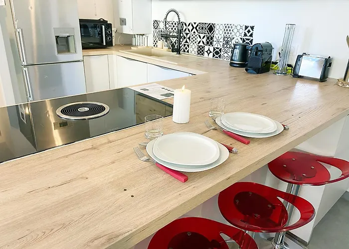 Chez Pablo, Maison Avec Jardin Et Parking Prive 3* Reims